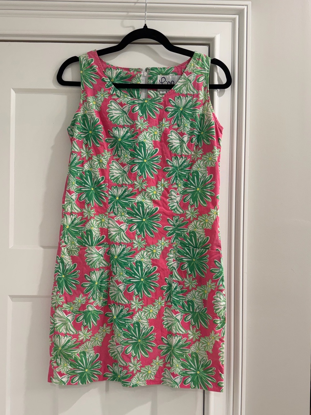 Lilly Pulitzer Vintage Pink Floral Shift Dress with Pockets size 4